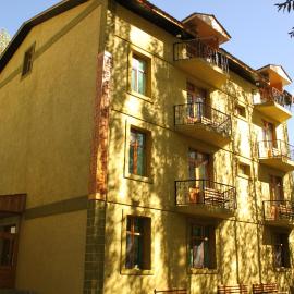 Pamir Alibaba Hotel, отель в городе Khorog