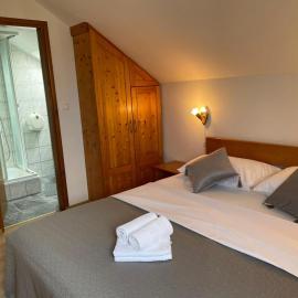 Guest House Family Dukić, hotel a Rakovica