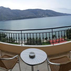 Plataria Palace, hotell i Plataria