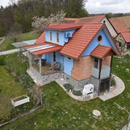 Ferienhaus Ulrichsbrunn, hotel in Hartmannsdorf