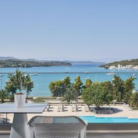 AKS Porto Heli Hotel โรงแรมในปอร์โตเฮลี