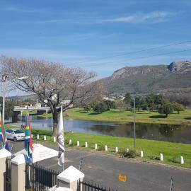 Sunset Boulevard Riverlodge, Hotel in Paarl
