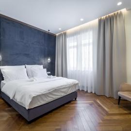 Budapest Eye- Boutique Suites, by BQA