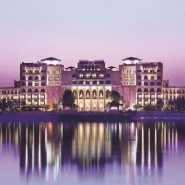 Shangri-La Qaryat Al Beri, Abu Dhabi, хотел в Абу Даби