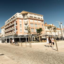 Viesnīca Hotel Mira-Mar pilsētā Valrasplaža
