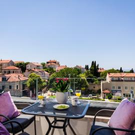 Apartments ZoomZoom, hotel di Dubrovnik