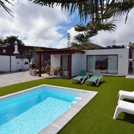 Villa Nelida peace lovers Vegueta By PVL، فندق في La Vegueta
