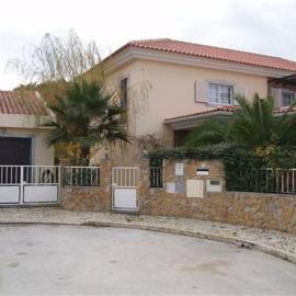Lagoa Albufeira House, Hotel in Sesimbra