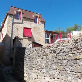 Au Soleil Levant Homestay