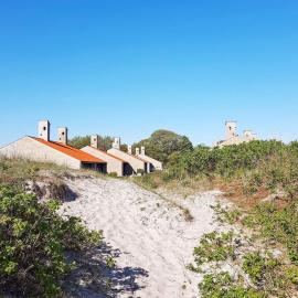 6 person holiday home on a holiday park in Sæby: Sæby şehrinde bir otel