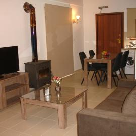 Love Holiday Suite 2
