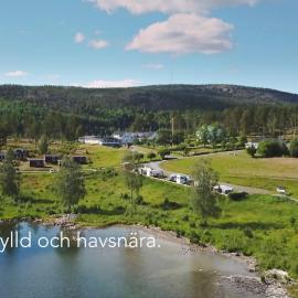 Måvikens Camping、Måvikenのホテル
