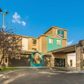 Clarion Pointe Wake Forest - Raleigh North, hotell i Wake Forest