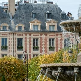 Cour des Vosges - Evok Collection