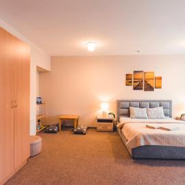 O.K. Hotel: Valmiera şehrinde bir otel