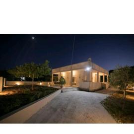 AMMOS, hotel sa Salamís