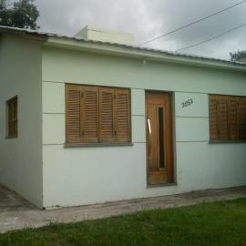Pousada ideal -casa 3 nos fundos, hotel in Uruguaiana