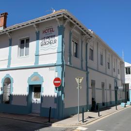 Hôtel Le Petit Baigneur