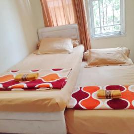 Kost Carmelia Syariah Baranangsiang Bogor, hotel em Bogor