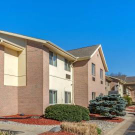 Comfort Inn & Suites Paw Paw, hotel en Paw Paw