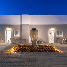 Comfort Stay Athens Airport Hotel - FREE shuttle from and to the airport, hotel sa Spata