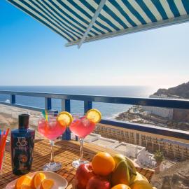 Stunning Views Guaranteed, hotell i Taurito