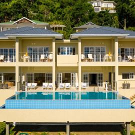 Villa Panoramic Seaview: Glacis şehrinde bir otel