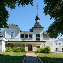 Arkösunds Hotell – hotel w mieście Arkösund