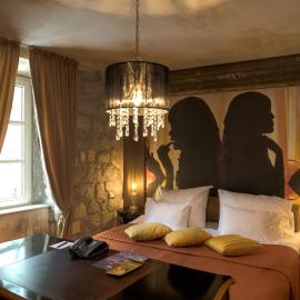 Boutique Hotel Astoria, hotel i Kotor