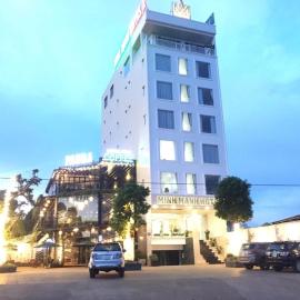 Minh Manh Hotel 2: Plây Ku şehrinde bir otel