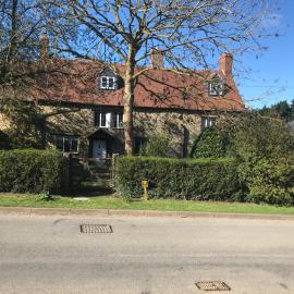 The Old Farmhouse, hotel in Milton Keynes