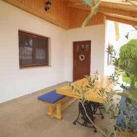 Rózsa Vendégház, hotel a Polány