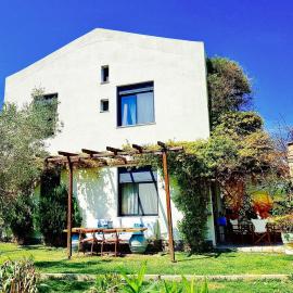 2 Steps from the Sea frontbeach Villa