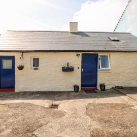 Ffynnon Tom, hotell i Trevine
