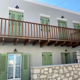 LUCA'S HOUSES, hotel u gradu Halki