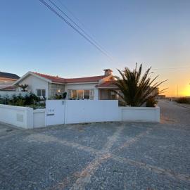Arvore Beach House