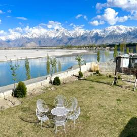 Indus View Hotel Skardu, hôtel à Skardu