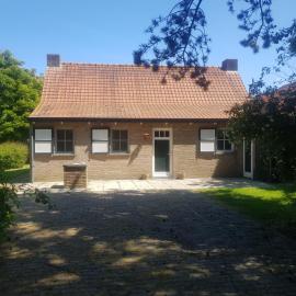 De Bedstee, hotel in Schoondijke