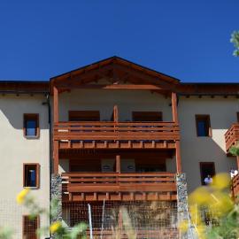 Vacancéole - Les Chalets de l'Isard, viešbutis mieste Lez Anglis