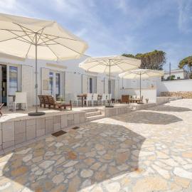 B&BLeucaineout, hotell i Leuca