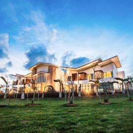 SkyeBay Club