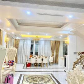 Biệt Thự FLC Sầm Sơn 4-8 Phòng Ngủ, Hotel in Binh Tân