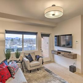 Chic Bozeman Apartment - 1 Block Off West Main St!