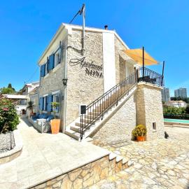 Apartments Nona