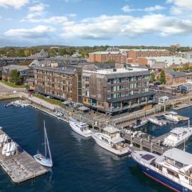 Club Wyndham Inn on Long Wharf, hotel Newportban
