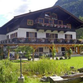Madlgut, hotel u gradu Lofer