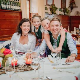 Hotel Drei Hasen – hotel w mieście Mariazell