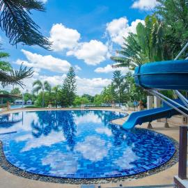 Chawalun Resort – hotel w mieście Don Tum