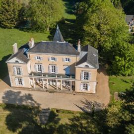 Manoir des Etrichets, hotel in Saint-Saturnin