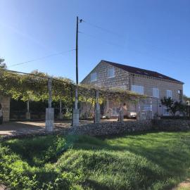 Pansion Marinka-Bire Rooms, Hotel in Lumbarda